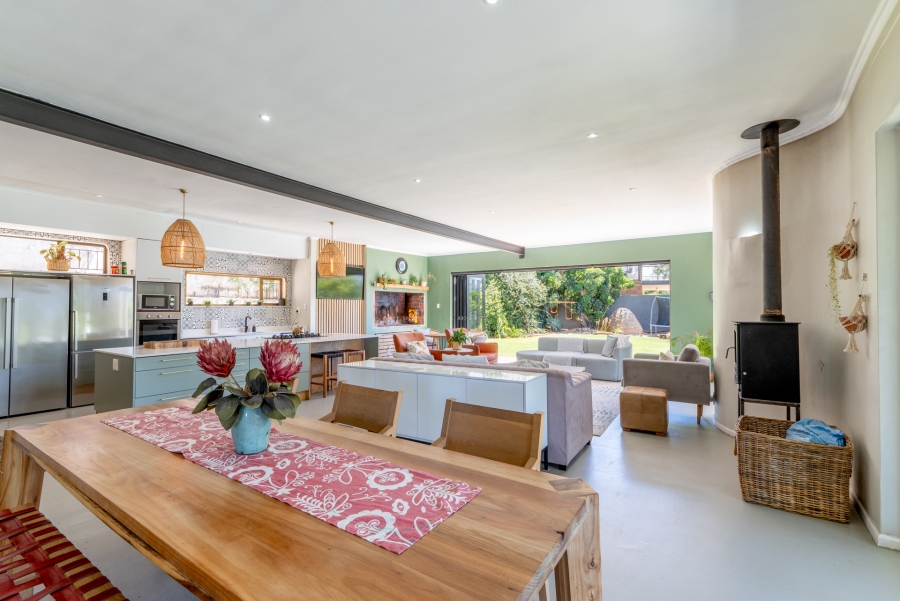6 Bedroom Property for Sale in Paarl Central Western Cape